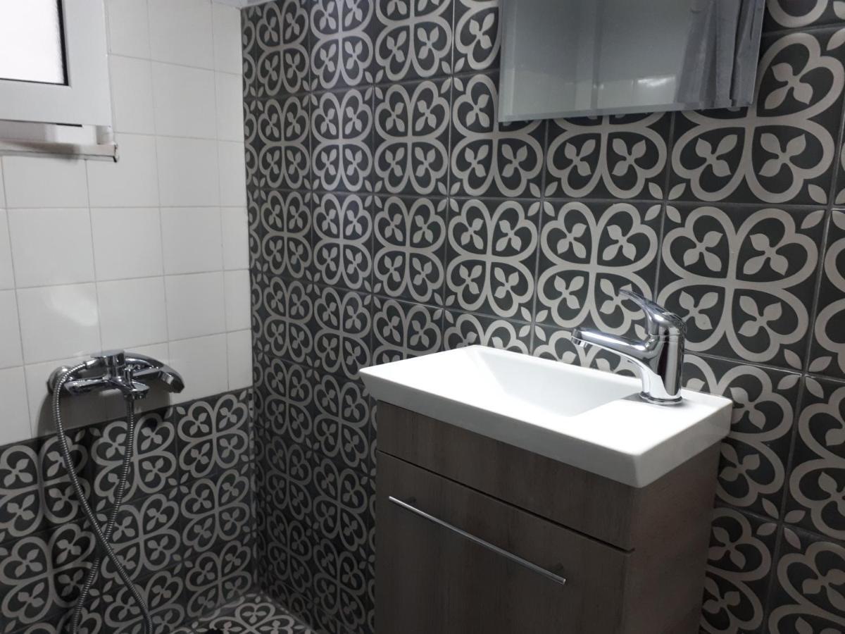 Mignon Apartment Ateny Zewnętrze zdjęcie